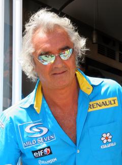 Vorschau
118_briatore.jpg