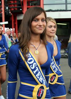 Vorschau
114_Gridgirls.jpg