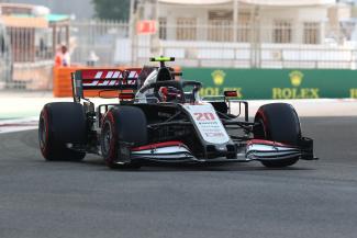Vorschau
MSPB_F1_ABU-DHABI-049.jpg Vorschau
MSPB_F1_ABU-DHABI-049.jpg