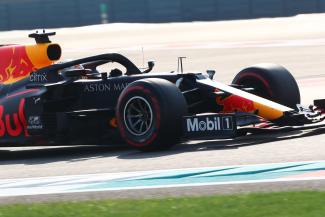 Vorschau
MSPB_F1_ABU-DHABI-060.jpg Vorschau
MSPB_F1_ABU-DHABI-060.jpg