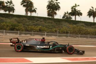 Vorschau
MSPB_F1_ABU-DHABI-080.jpg Vorschau
MSPB_F1_ABU-DHABI-080.jpg