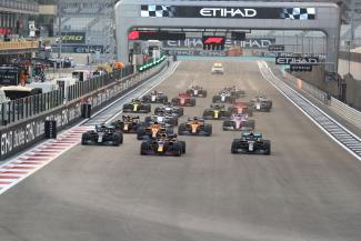 Vorschau
MSPB_F1_ABU-DHABI-119.jpg Vorschau
MSPB_F1_ABU-DHABI-119.jpg