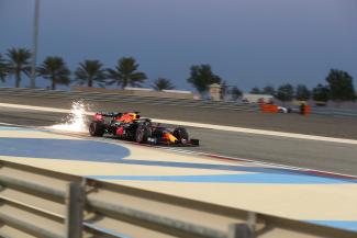 Vorschau
MSPB_F1_Bahrain-II-013.jpg Vorschau
MSPB_F1_Bahrain-II-013.jpg