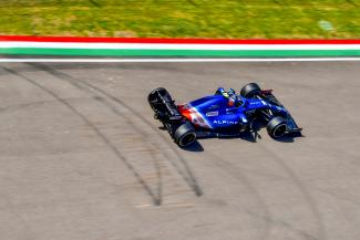 Vorschau
F1_MSPB_Rd2_IMOLA-112.jpg