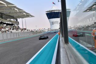 Vorschau
_F1_ABU-DHABI_2021-0635.jpeg