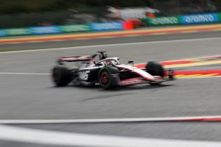 Vorschau
GPBelgienF1Spa405_1.jpg