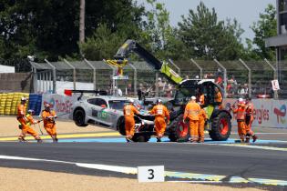 Vorschau
24hLeMans2025--026.jpg