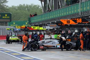 André LOTTERER (GER) Luis Felipe DERANI (BRA) Mathys JAUBERT (FRA) Genesis GMR-001-Hypercar HY  #17 werden in die Box geschoben, Genesis Magma Racing, Testtag, FIA Langetsrecken- Weltmeisterschaft WEC , Autodromo Enzo e Dino ferrari, Imola, Italien, 14.04.2026, Sportwagen
2G5A2550Kopie.jpg