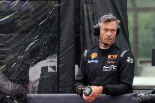 Andre Lotterer (GER) Genesis GMR-001-Hypercar #17 steht an der Boxenmauer, Testtag, FIA Langetsrecken- Weltmeisterschaft WEC , Autodromo Enzo e Dino Ferrari, Imola, Italien, 14.04.2026, Sportwagen, Genesis Magma Racing
2G5A4807Kopie.jpg