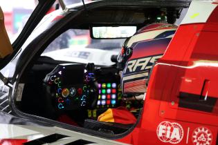 Rene Rast (GER) sitzt im Cockpit des BMW M Hybrid V8 #20, BMW M Team WRT, Testtag, FIA Langetsrecken- Weltmeisterschaft WEC , Autodromo Enzo e Dino Ferrari, Imola, Italien, 14.04.2026, Sportwagen, 
2G5A5151Kopie.jpg