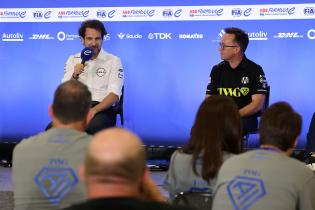 Tommaso Volpe (ITA) Teamchef und Roger Griffiths (GBR) Teamchef Andretti FE bei der Pressekonferenz zur gemeinsamen Zusammenarbeit ab Saison 13 2027-28, FIA Formel E Weltmeisterschaft, Saison 12, Tokio E- Prix, 24.07.2026,
3N2A5812Kopie.jpg Tommaso Volpe (ITA) Teamchef und Roger Griffiths (GBR) Teamchef Andretti FE bei der Pressekonferenz zur gemeinsamen Zusammenarbeit ab Saison 13 2027-28, FIA Formel E Weltmeisterschaft, Saison 12, Tokio E- Prix, 24.07.2026,
3N2A5812Kopie.jpg