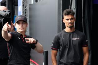 David Beckmann (GER) Porsche FE Ersatz- und Reservefahrer und Pascal Wehrlein (GER) Porsche im Gespräch, FIA Formel E Weltmeisterschaft, Saison 12, Tokio E- Prix, 26.07.2026,
3N2A7013Kopie.jpg David Beckmann (GER) Porsche FE Ersatz- und Reservefahrer und Pascal Wehrlein (GER) Porsche im Gespräch, FIA Formel E Weltmeisterschaft, Saison 12, Tokio E- Prix, 26.07.2026,
3N2A7013Kopie.jpg
