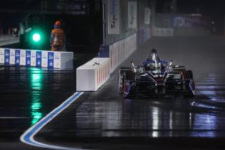Jake Dennis (GBR) Andretti, FIA Formel E Weltmeisterschaft, Saison 12, Tokio E- Prix, 24.07.2026, 1. freies Training
3N2A7912Kopie.jpg Jake Dennis (GBR) Andretti, FIA Formel E Weltmeisterschaft, Saison 12, Tokio E- Prix, 24.07.2026, 1. freies Training
3N2A7912Kopie.jpg
