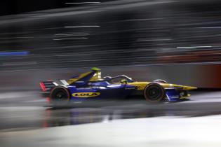 Lucas di Grassi (BRA) Lola- Yamaha auf nasser Strecke, FIA Formel E Weltmeisterschaft, Saison 12, Tokio E- Prix, 24.07.2026, 1. freies Training
3N2A8092Kopie.jpg