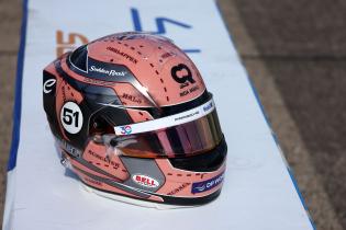 Nico Muellers Helm im 