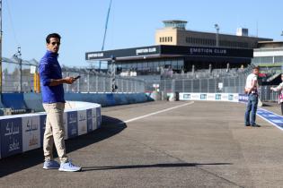 Lucas di Grassi (BRA) Lola- Yamaha, Boxengasse, FIA Formel E Weltmeisterschaft Saison 12, Berlin E- Prix, 01.05.2026, Flughafen Tempelhof, FE, Elektromotorsport
E-PrixinBerlin2026_015.jpg