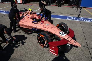 Nico Muellers Porsche 99x Electric #51 im Nico Muellers Porsche 99x Electric #51 im