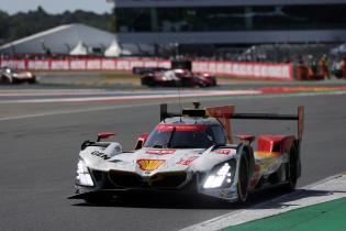 Rene Rast (GER) Sheldon van der Linde (RSA) Robin Frijns (NED) BMW M Hybrid V8 #20, Rennen, 24 Stundens von Le Mans, Frankreich, WEC Langstrecken- Weltmeisterschaft, 14.06.2026, Fahrerwechsel
3N2A4405Kopie.jpg