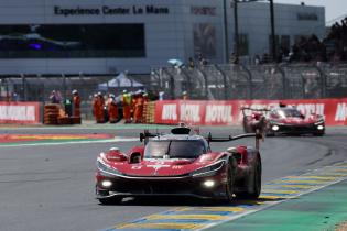 Kamui Kobayashi (JPN) Sebastian Buemi (SUI) Brendon Hartley (AUS) Toyota GR010 #8 vor Mike Conway (GBR) Kamui Kobayashi (JPN) Nyck de Vries (NED) Toyota GR010 Hybrid #7, Rennen, 24 Stundens von Le Mans, Frankreich, WEC Langstrecken- Weltmeisterschaft, 14.06.2026, Tyoota Gazoo Racing
3N2A5101Kopie.jpg