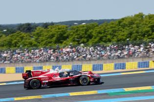 Toyota GR010 #8 Kamui Kobayashi (JPN) Sebastian Buemi (SUI) Brendon Hartley (AUS) Toyota GR010 #8 , 24 Stunden Le Mans Rennen, Frankreich, WEC Langstrecken- Weltmeisterschaft, 14.06.2026, 
3N2A5493Kopie.jpg