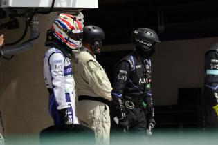 Jack Doohan (AUS) Oreca 07- Gibson #24 wartet auf den Fahrerwechsel, Nielsen Racing, Boxengasse, 2. Testsession, Test zu den 24 Stunden Le Mans Rennen, Frankreich, WEC Langstrecken- Weltmeisterschaft, 07.06.2026
LeMans2026_025.jpg Jack Doohan (AUS) Oreca 07- Gibson #24 wartet auf den Fahrerwechsel, Nielsen Racing, Boxengasse, 2. Testsession, Test zu den 24 Stunden Le Mans Rennen, Frankreich, WEC Langstrecken- Weltmeisterschaft, 07.06.2026
LeMans2026_025.jpg
