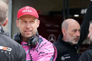 Stefan Mücke (GER) Teamchef Mücke Motorsport, 24 Stunden Le Mans Rennen, Frankreich, WEC Langstrecken- Weltmeisterschaft, 10.06.2026, Road to le Mans LMP3
LeMans2026_107.jpg Stefan Mücke (GER) Teamchef Mücke Motorsport, 24 Stunden Le Mans Rennen, Frankreich, WEC Langstrecken- Weltmeisterschaft, 10.06.2026, Road to le Mans LMP3
LeMans2026_107.jpg