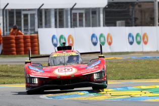 Antonio Fuoco (ITA) Nicklas Nielsen (DEN) Miguel Molina (ESP) Ferrari 499P #50, 24 Stunden Le Mans Rennen, Frankreich, WEC Langstrecken- Weltmeisterschaft, 10.06.2026,
LeMans2026_113.jpg Antonio Fuoco (ITA) Nicklas Nielsen (DEN) Miguel Molina (ESP) Ferrari 499P #50, 24 Stunden Le Mans Rennen, Frankreich, WEC Langstrecken- Weltmeisterschaft, 10.06.2026,
LeMans2026_113.jpg