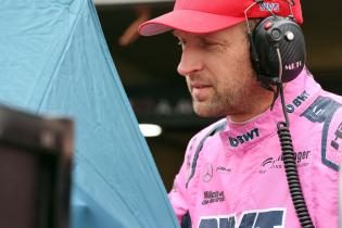 Stefan Mücke (GER) Teamchef Mücke Motorsport, 24 Stunden Le Mans Rennen, Frankreich, WEC Langstrecken- Weltmeisterschaft, 12.06.2026, Road to le Mans LMP3
LeMans2026_134.jpg Stefan Mücke (GER) Teamchef Mücke Motorsport, 24 Stunden Le Mans Rennen, Frankreich, WEC Langstrecken- Weltmeisterschaft, 12.06.2026, Road to le Mans LMP3
LeMans2026_134.jpg