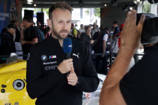 Rene Rast (GER) BMW M Hybrid V8 #20 im TV Interview am BMW Stand in der Fanzone, 24 Stunden Le Mans Rennen, Frankreich, WEC FIA Langstrecken- Weltmeisterschaft, 11.06.2026, BMW M Team WRT
LeMans2026_178.jpg Rene Rast (GER) BMW M Hybrid V8 #20 im TV Interview am BMW Stand in der Fanzone, 24 Stunden Le Mans Rennen, Frankreich, WEC FIA Langstrecken- Weltmeisterschaft, 11.06.2026, BMW M Team WRT
LeMans2026_178.jpg