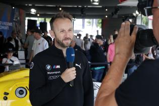 Rene Rast (GER) BMW M Hybrid V8 #20 im TV Interview am BMW Stand in der Fanzone, 24 Stunden Le Mans Rennen, Frankreich, WEC FIA Langstrecken- Weltmeisterschaft, 11.06.2026, BMW M Team WRT
LeMans2026_179.jpg Rene Rast (GER) BMW M Hybrid V8 #20 im TV Interview am BMW Stand in der Fanzone, 24 Stunden Le Mans Rennen, Frankreich, WEC FIA Langstrecken- Weltmeisterschaft, 11.06.2026, BMW M Team WRT
LeMans2026_179.jpg