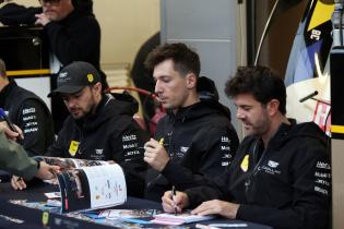 Will Stevens (GBR), Alex Lynn (GBR) und Norman Nato (FRA) Cadillac Autogrammstunde in der Boxengasse, FIA WEC Langestrecken- Weltmeisterschaft, Circuit Catalunya, 18.10.2026
3N2A9496Kopie.jpg